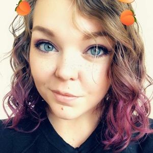 Meet your Posher, Cara